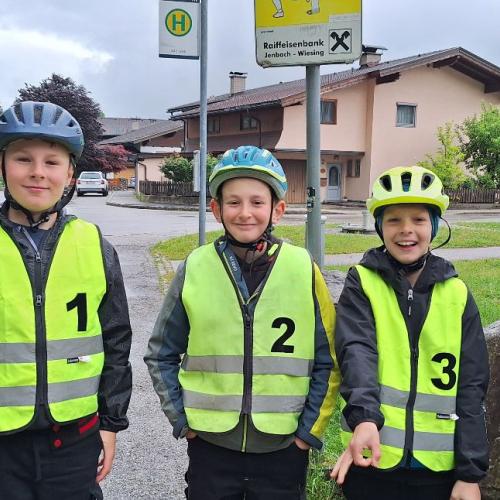 Kinder 4