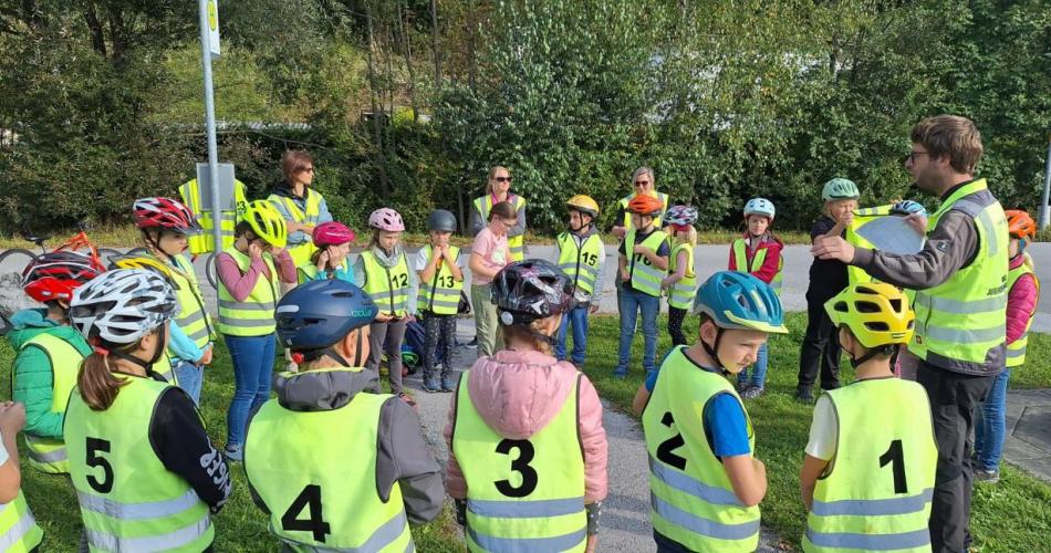 Radfahrübung der 4. Klasse